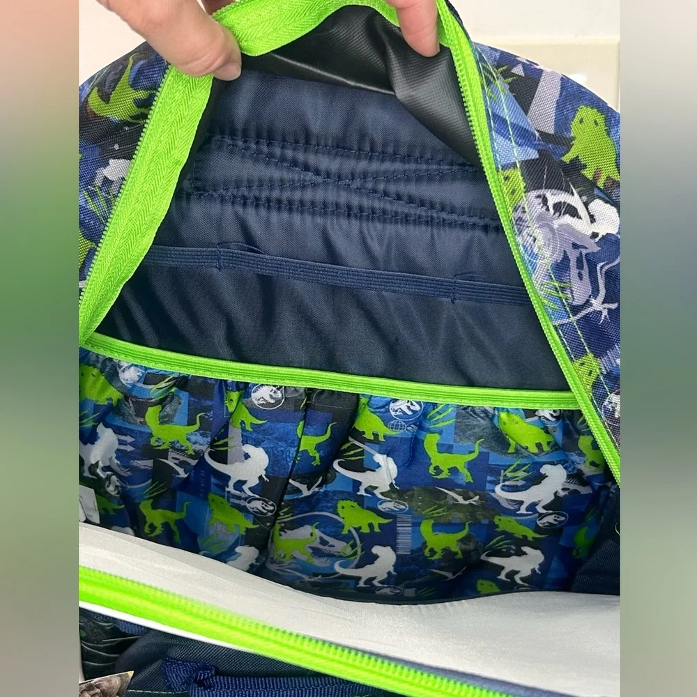 🔥 Jurassic World Backpack 3D Dinosaur Kids School Bag New With Tags